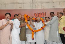 संघ का शाह के जरिये राजनीतिक शह-मात का खेल